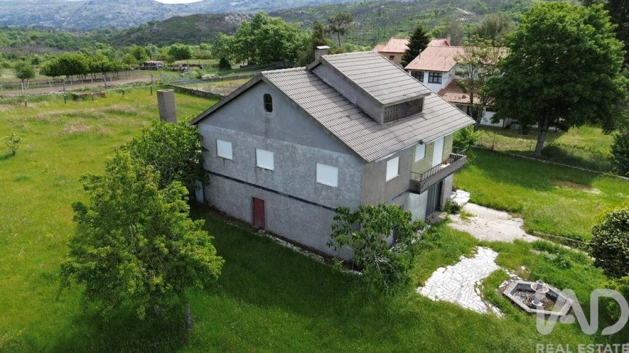 Moradia T3 para Venda em Adoufe e Vilarinho de Samardã Foto 7