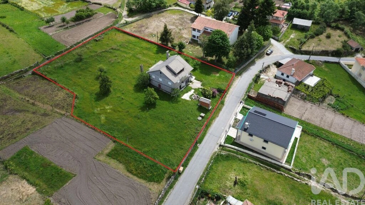 Moradia T3 para Venda em Adoufe e Vilarinho de Samardã Foto 2