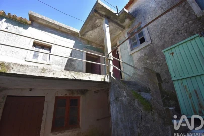 Moradia T4 para Venda em Cumeeira