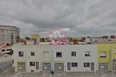 Moradia T5 para Venda em Lumiar