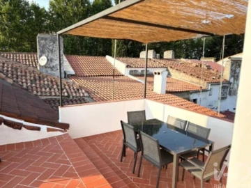 Moradia T5 para Venda em Nossa Senhora da Conceição e São Bartolomeu