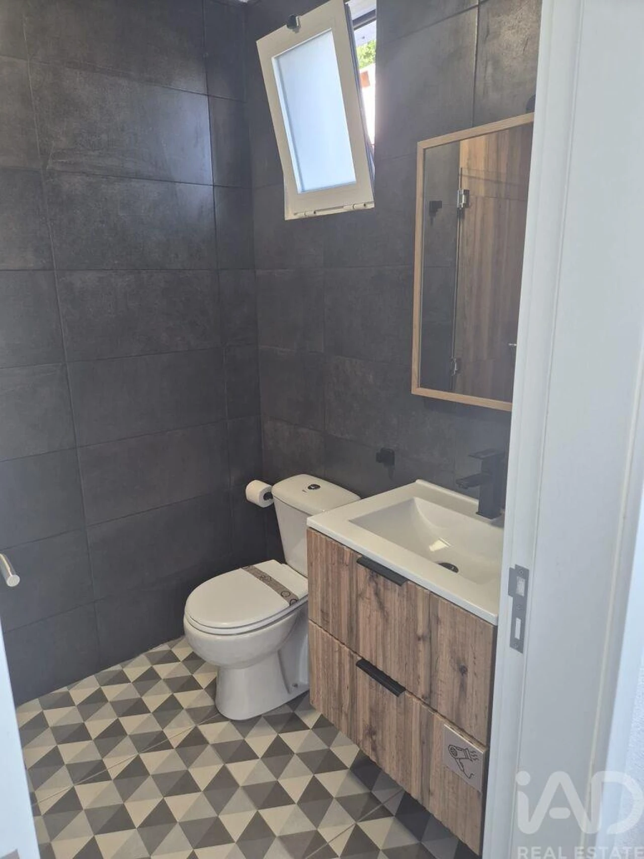 Moradia T5 para Venda em Nossa Senhora da Conceição e São Bartolomeu Foto 10