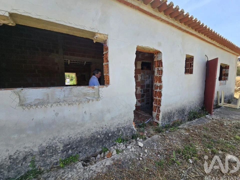 Moradia T2 para Venda em Saboia Foto 3
