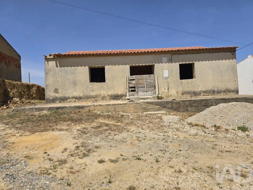 Moradia T2 para Venda em Saboia Foto 1