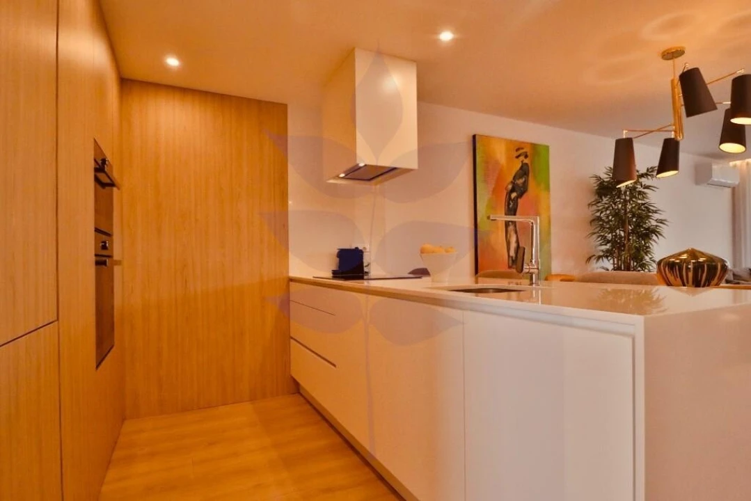Apartamento T3 para Venda em Vila de Prado Foto 17