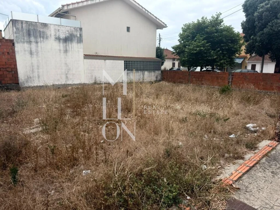 Terreno para Venda em Esmoriz Foto 5