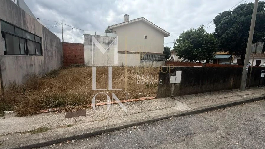 Terreno para Venda em Esmoriz