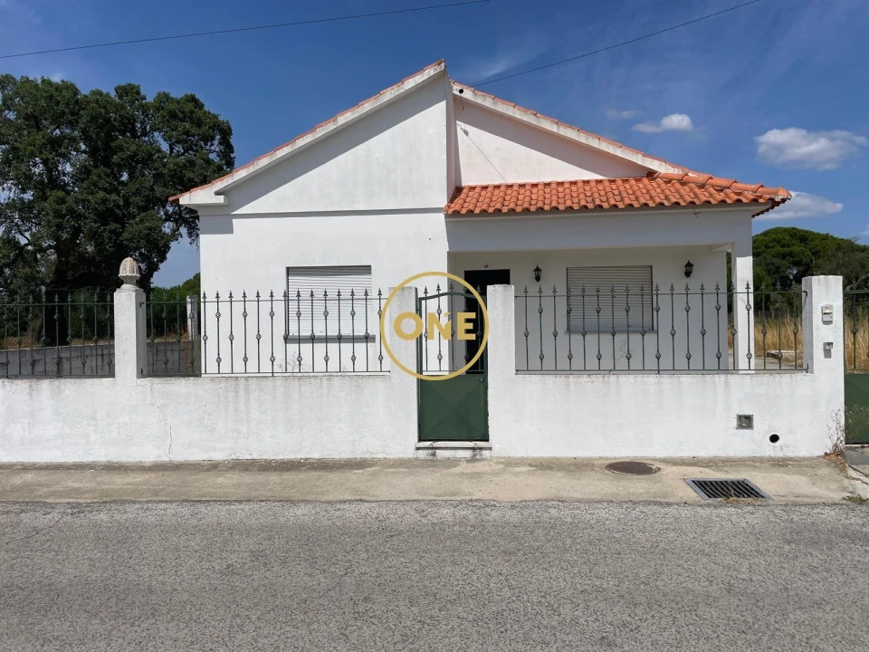 Moradia T5 para Venda em Glória do Ribatejo e Granho Foto 1