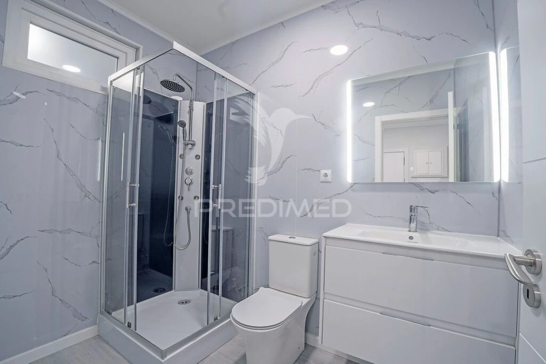 Apartamento T2 para Venda em Oeiras e São Julião da Barra, Paço de Arcos e Caxias Foto 11