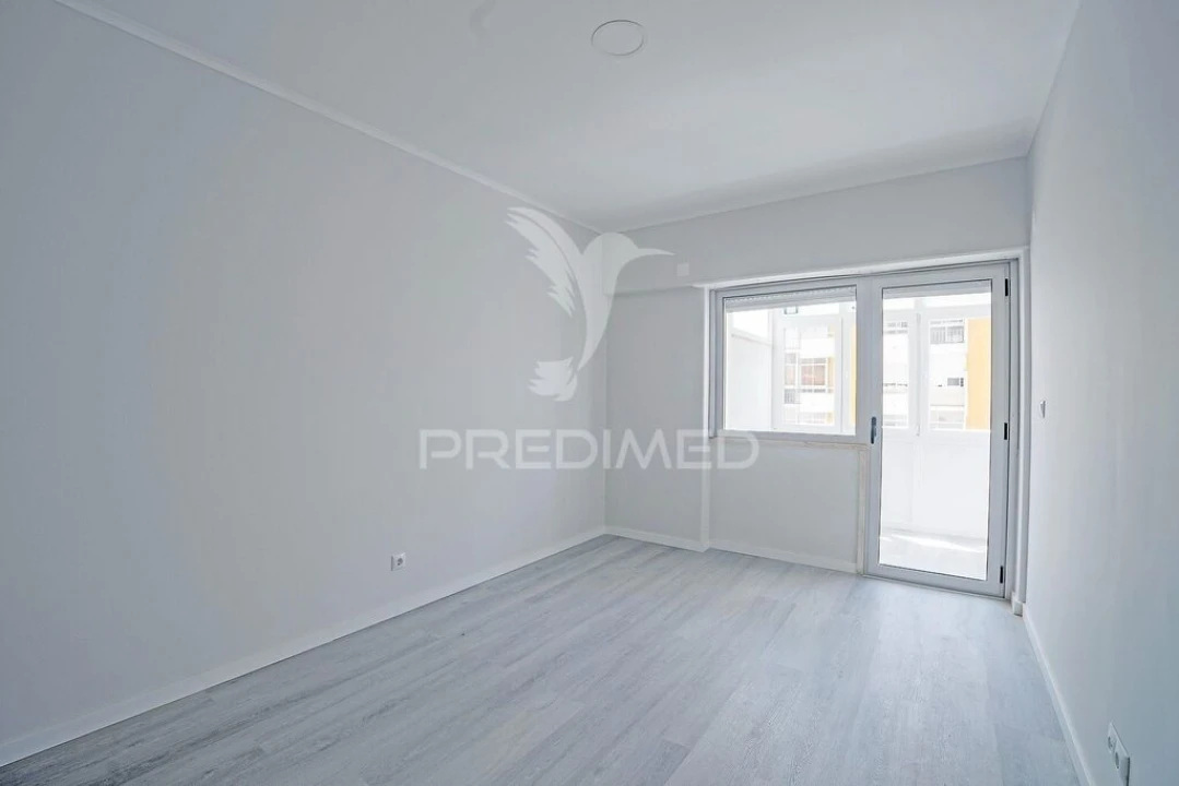 Apartamento T2 para Venda em Oeiras e São Julião da Barra, Paço de Arcos e Caxias Foto 19