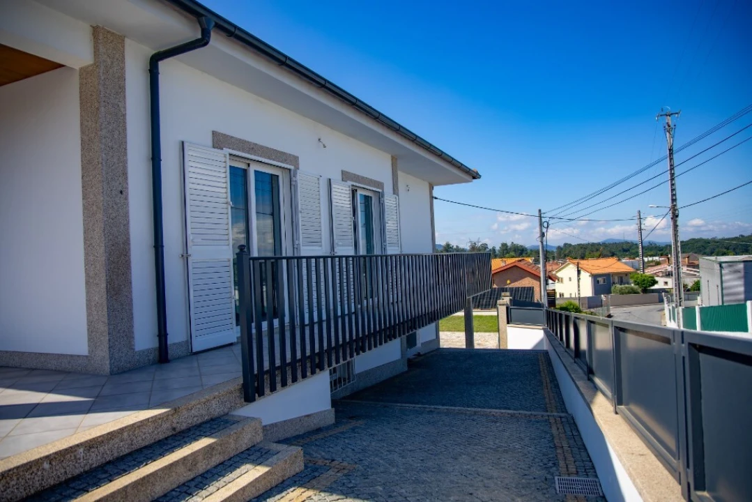Moradia T5 para Venda em Ferreiros, Prozelo e Besteiros Foto 28