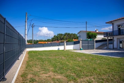 Moradia T5 para Venda em Ferreiros, Prozelo e Besteiros