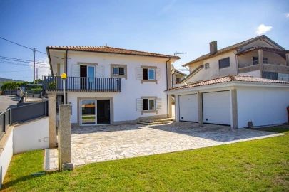 Moradia T5 para Venda em Ferreiros, Prozelo e Besteiros