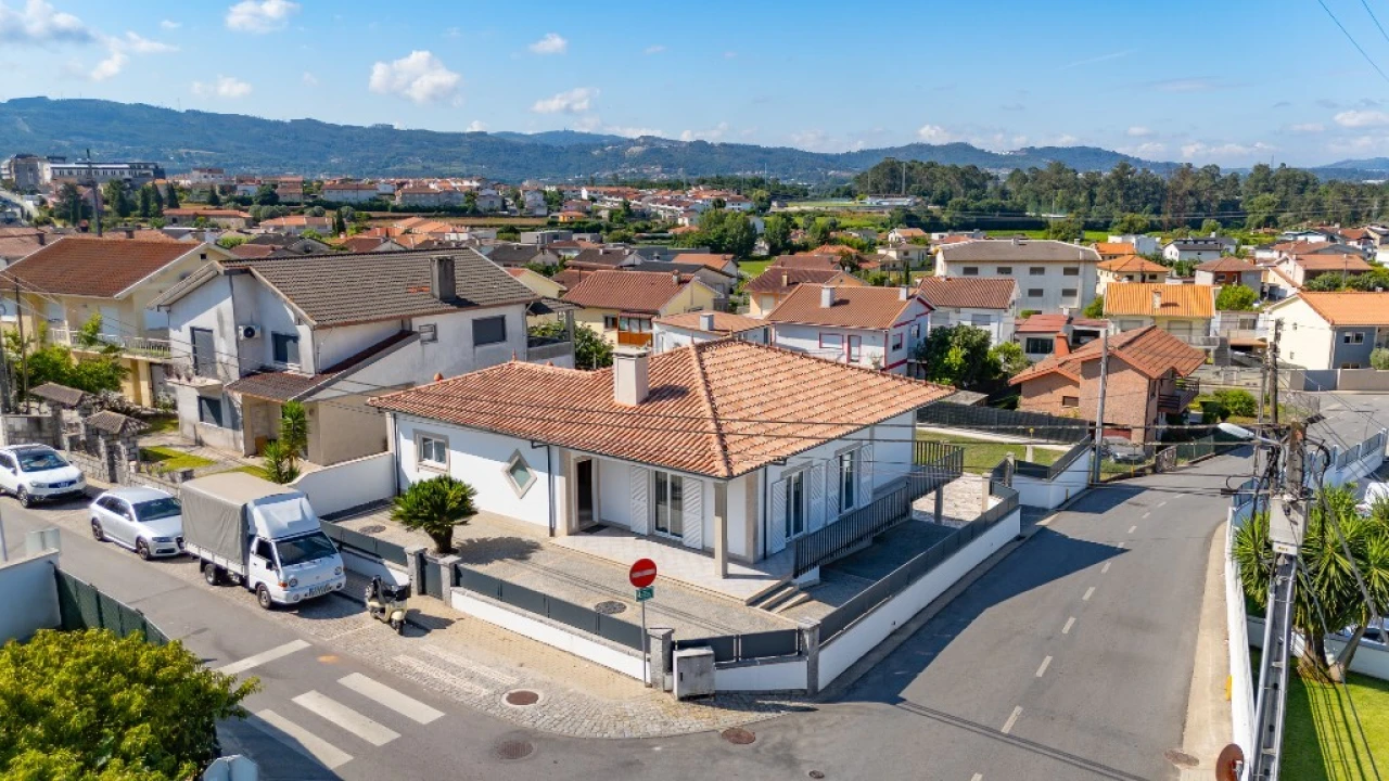 Moradia T5 para Venda em Ferreiros, Prozelo e Besteiros Foto 4