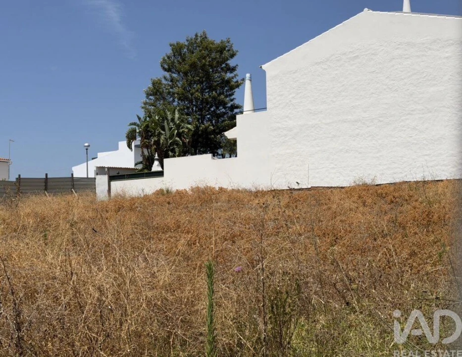 Terreno para Venda em Quelfes Foto 4