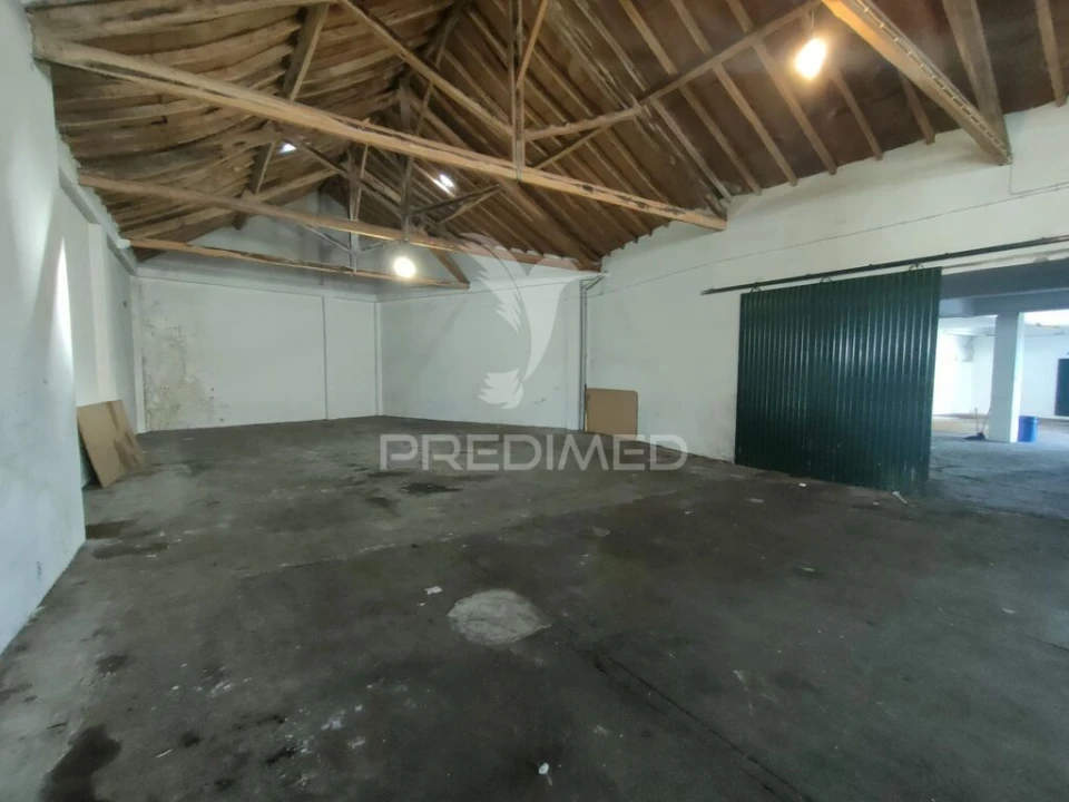 Armazém para Venda em Alcanena e Vila Moreira Foto 12