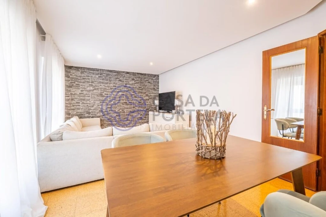 Apartamento T3 para Venda em Caparica e Trafaria Foto 9