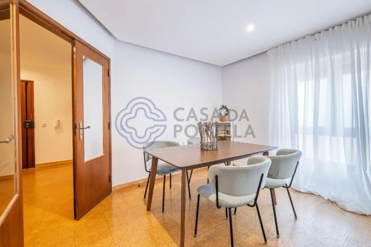 Apartamento T3 para Venda em Caparica e Trafaria Foto 2