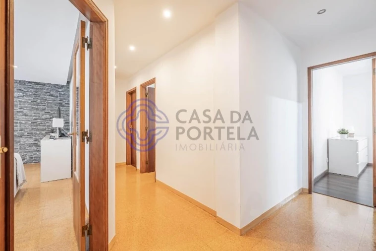Apartamento T3 para Venda em Caparica e Trafaria Foto 14
