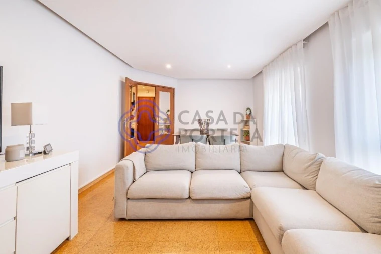 Apartamento T3 para Venda em Caparica e Trafaria Foto 4
