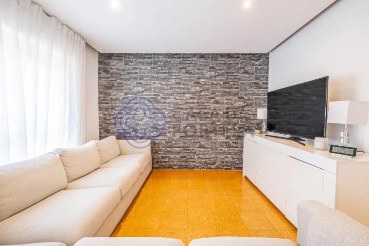 Apartamento T3 para Venda em Caparica e Trafaria Foto 3
