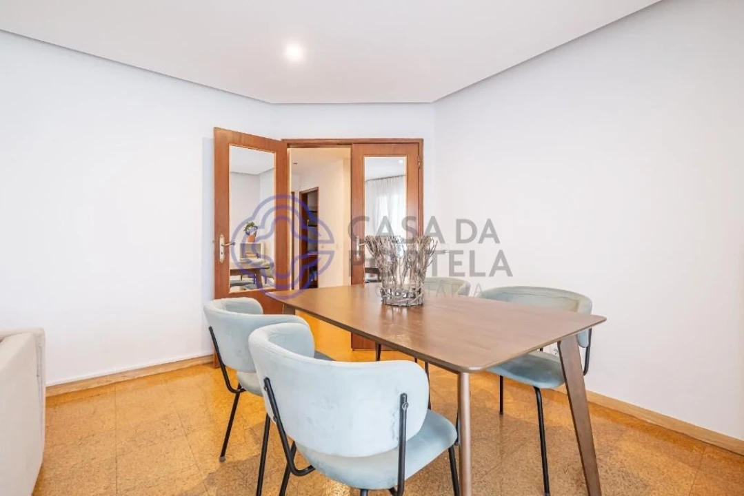 Apartamento T3 para Venda em Caparica e Trafaria Foto 7
