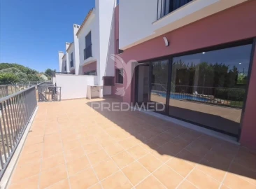 Moradia T3 para Venda em Guia