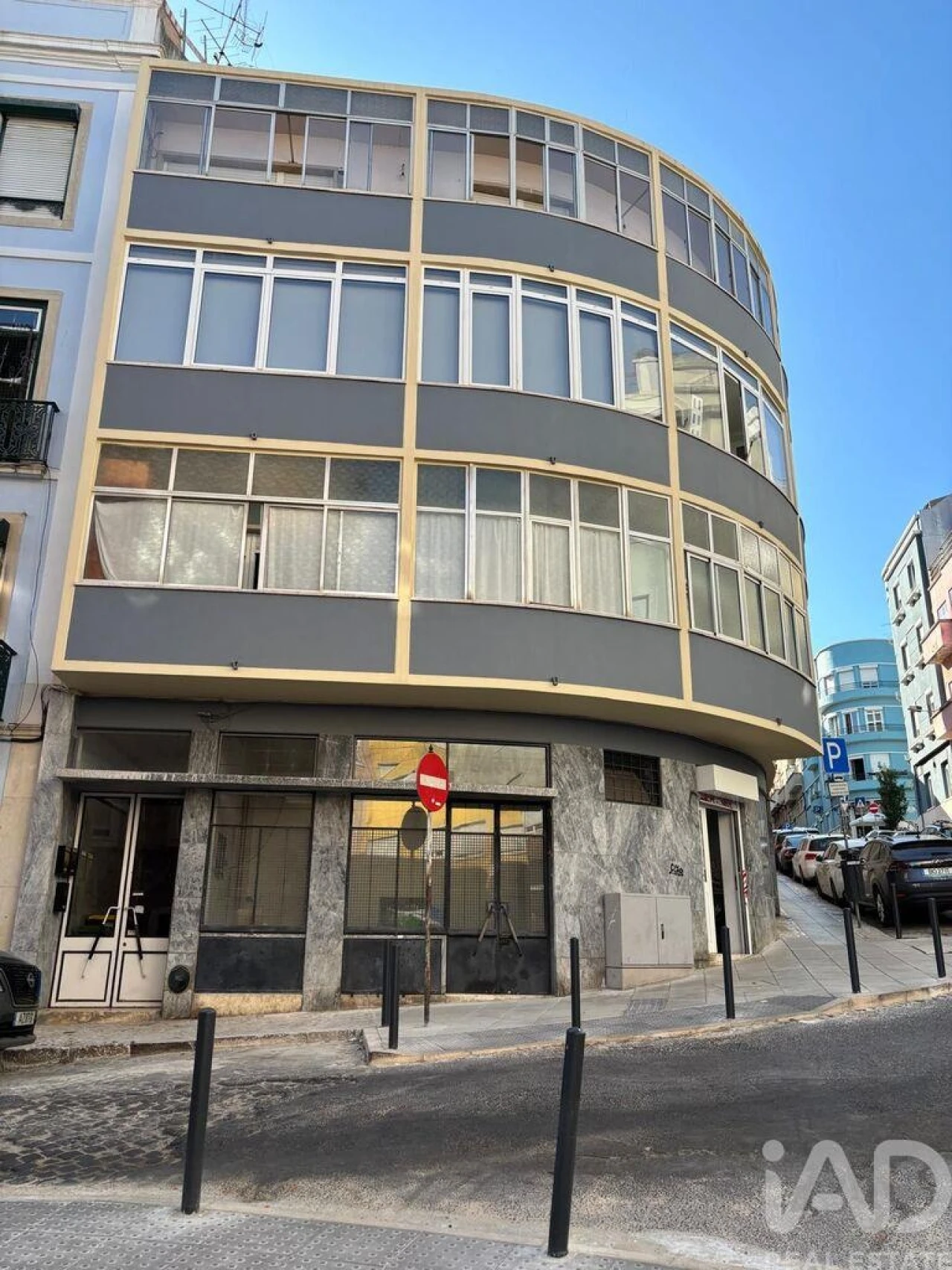 Loja para Venda em Arroios Foto 1