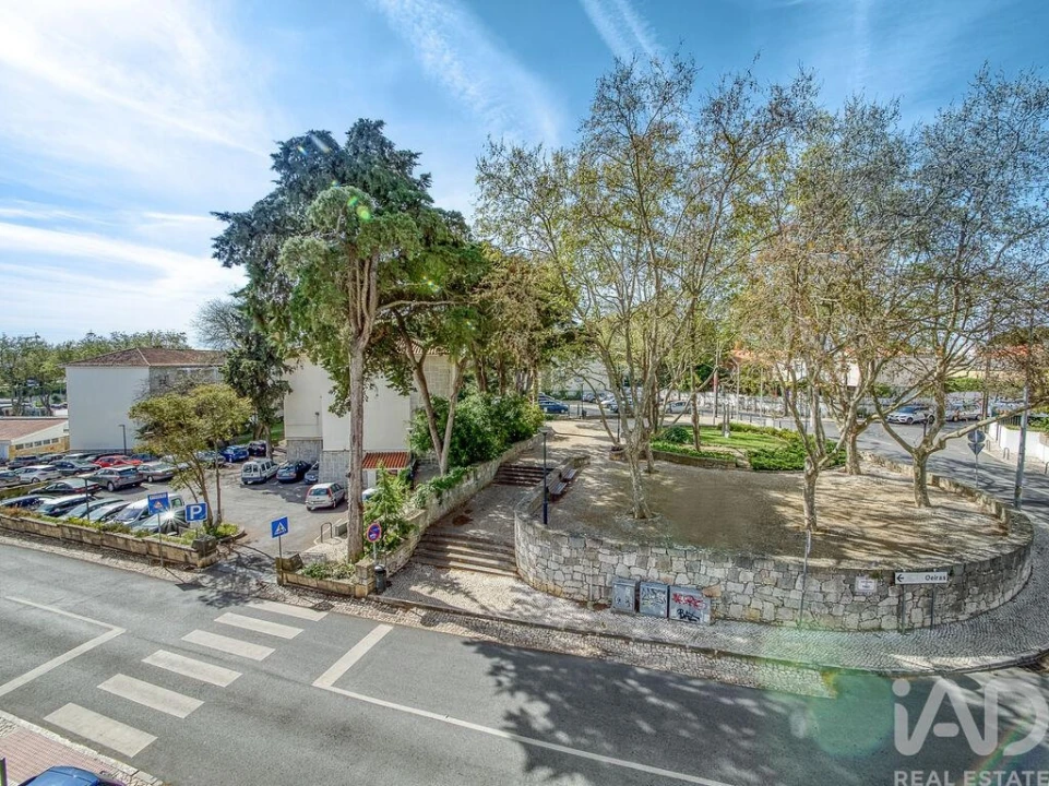 Apartamento T5 para Venda em Carcavelos e Parede Foto 5