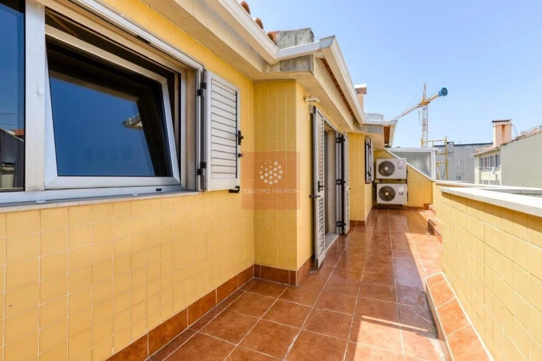 Apartamento T2 para Venda em Avenidas Novas Foto 21