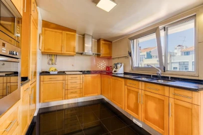 Apartamento T2 para Venda em Avenidas Novas