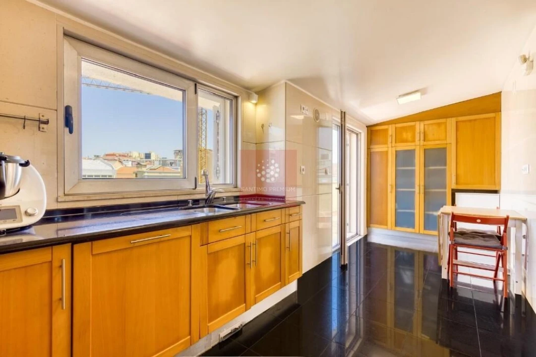 Apartamento T2 para Venda em Avenidas Novas Foto 17