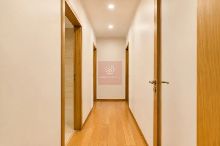 Apartamento T2 para Venda em Avenidas Novas Foto 5