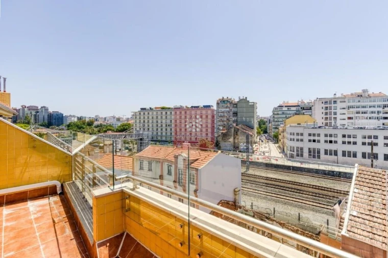 Apartamento T2 para Venda em Avenidas Novas Foto 13