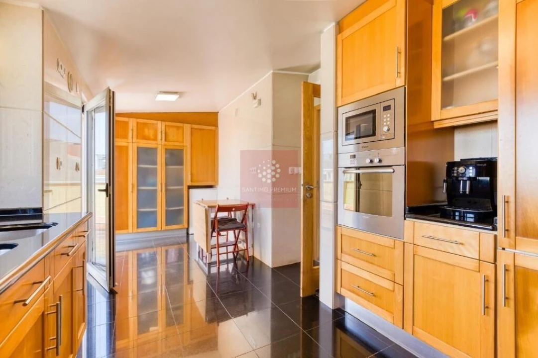 Apartamento T2 para Venda em Avenidas Novas Foto 18