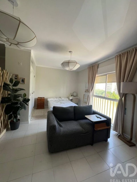 Apartamento para Venda em Quarteira