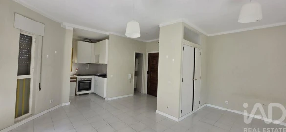 Apartamento para Venda em Quarteira