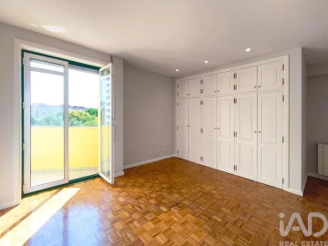 Apartamento T2 para Venda em Subportela, Deocriste e Portela Susã