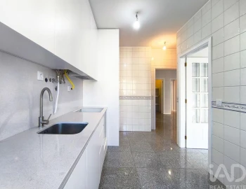 Apartamento T2 para Venda em Subportela, Deocriste e Portela Susã