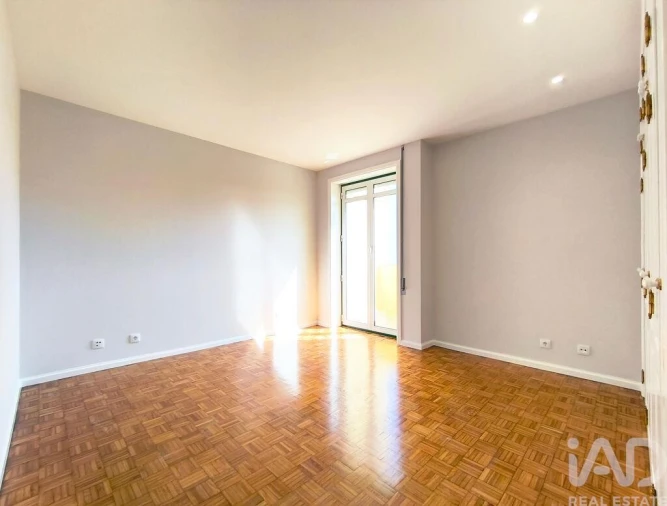 Apartamento T2 para Venda em Subportela, Deocriste e Portela Susã Foto 21