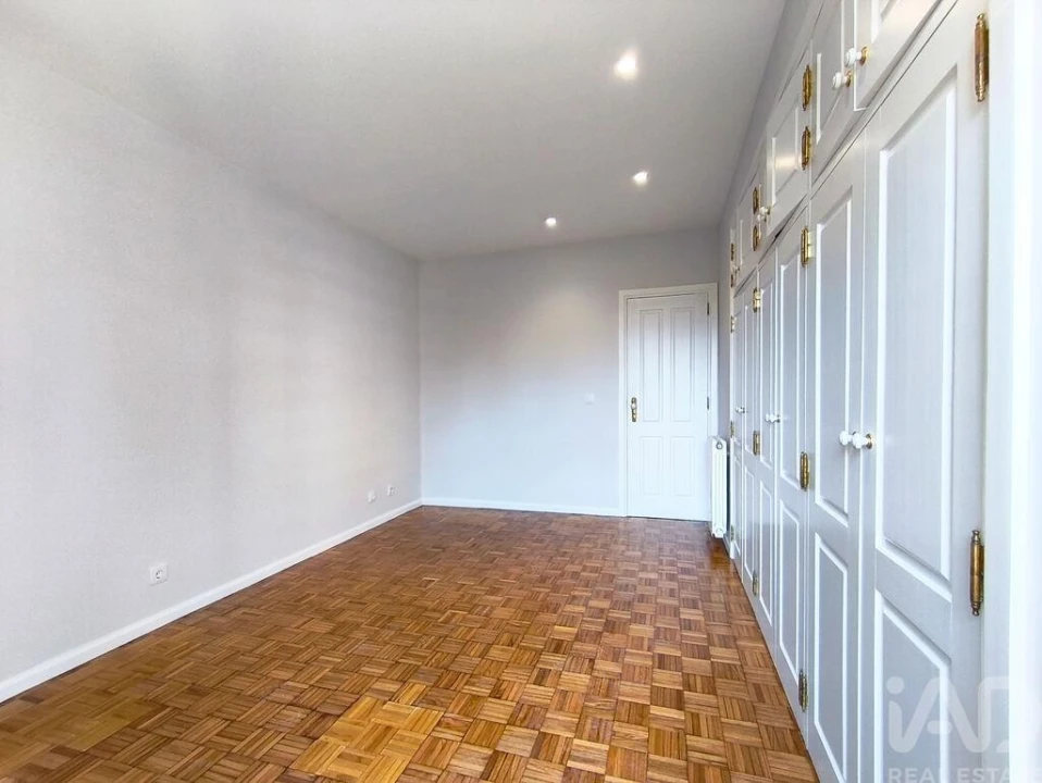 Apartamento T2 para Venda em Subportela, Deocriste e Portela Susã Foto 15