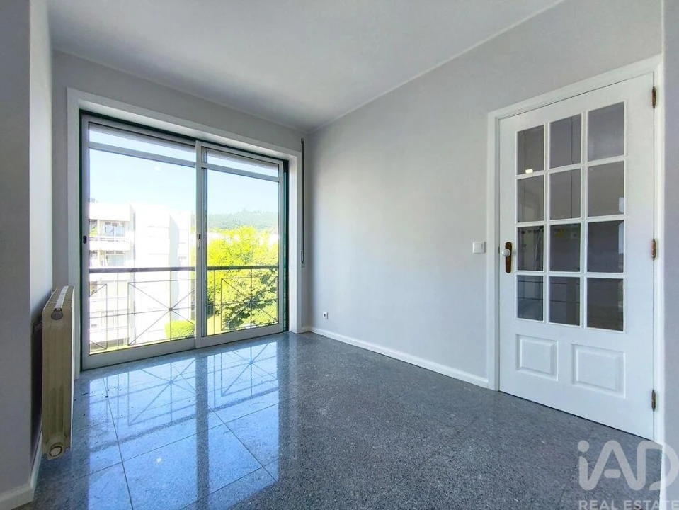 Apartamento T2 para Venda em Subportela, Deocriste e Portela Susã Foto 5