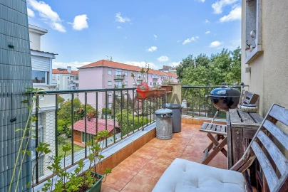Apartamento T3 para Venda em Alvalade