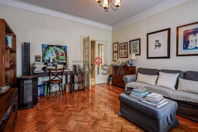 Apartamento T3 para Venda em Alvalade