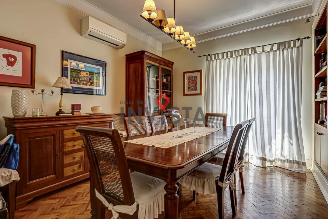 Apartamento T3 para Venda em Alvalade Foto 5