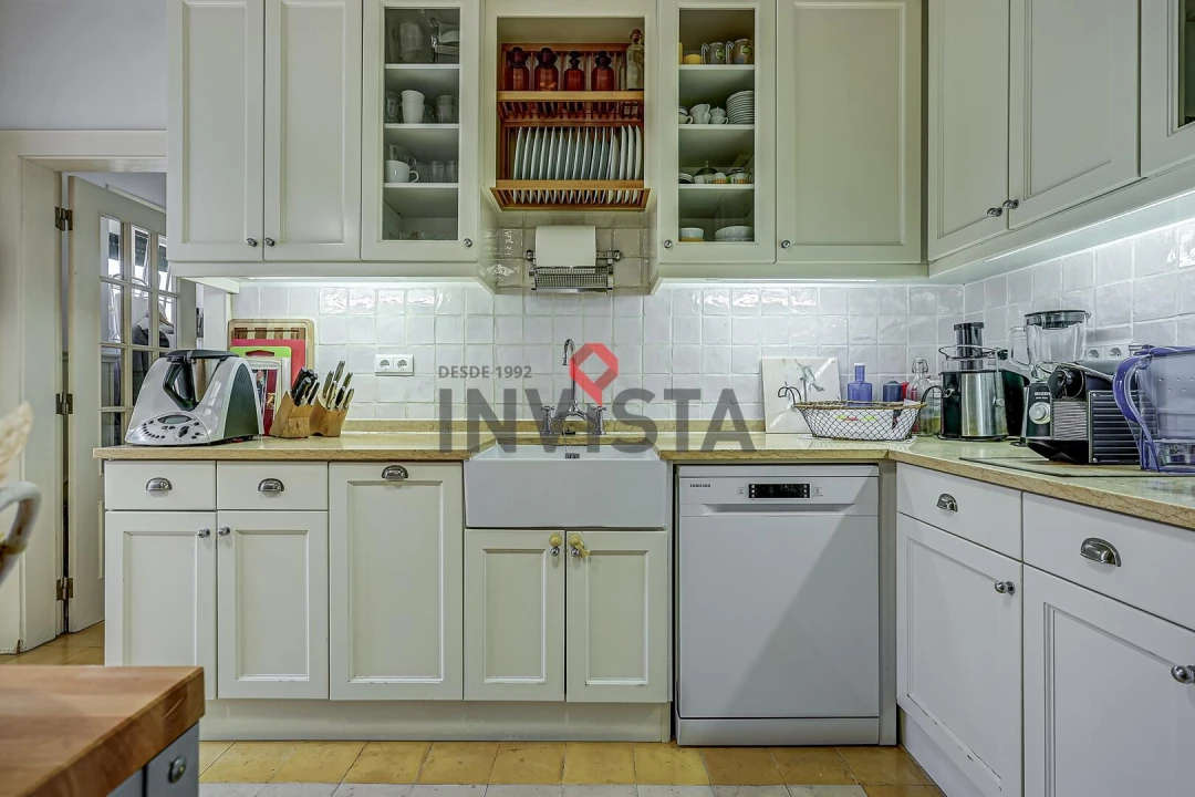 Apartamento T3 para Venda em Alvalade Foto 23