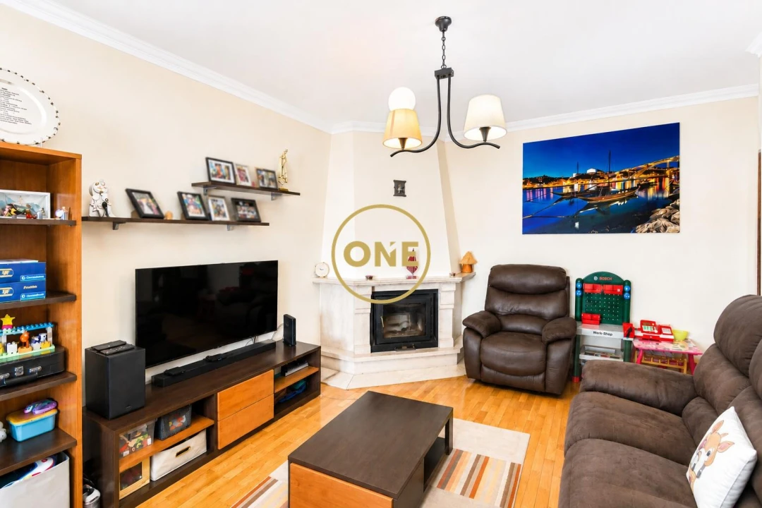 Apartamento T3 para Venda em Moreira Foto 6