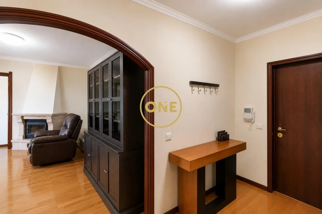 Apartamento T3 para Venda em Moreira Foto 3