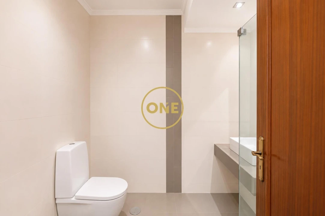 Apartamento T3 para Venda em Moreira Foto 19