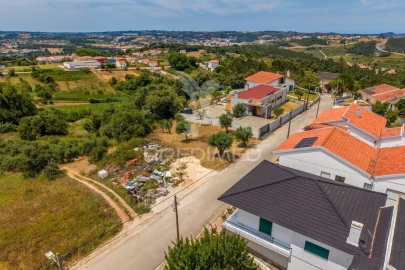 Terreno para Venda em Alcobaça e Vestiaria